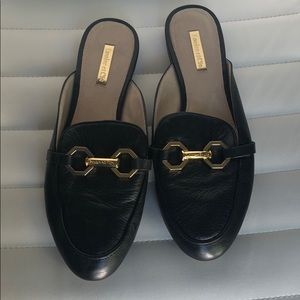 Louise et cie Lo-Finay size 8 1/2 black slip ons